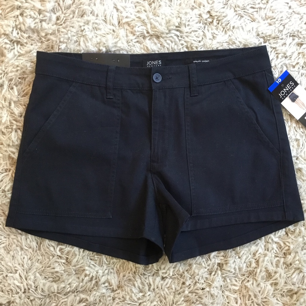 Jones New York Navy blue shorts 10 cotton NWT